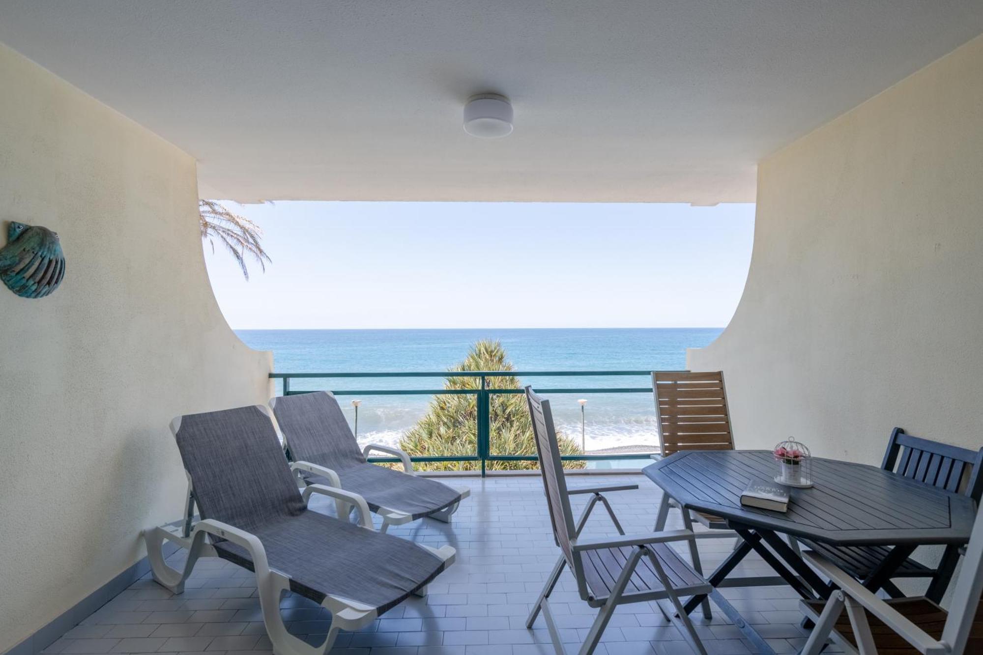 Atlantic View Apartment At Formosa Beach Funchal  Exteriér fotografie